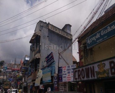 900 sq. ft showroom for sale  in mount road coonoor along with 280 sq.ft. land