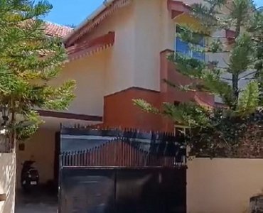 4bhk  bungalow with lawn & garden for sale in ooty