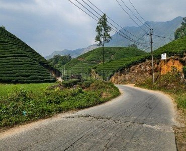 2.30 acres residential plot for sale  in viripara munnar