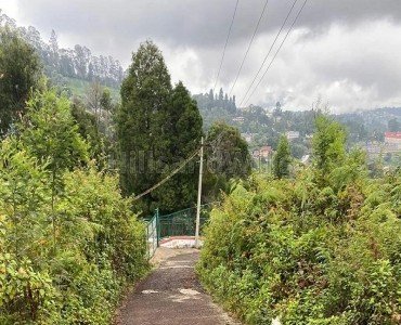 25 cents  residential plot for sale in chinna vandishola (near barracks -mrc), coonoor