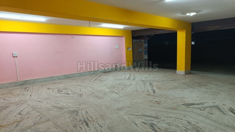 ₹18 K | 450 sq. ft shop for rent  in iskcon mandir road siliguri