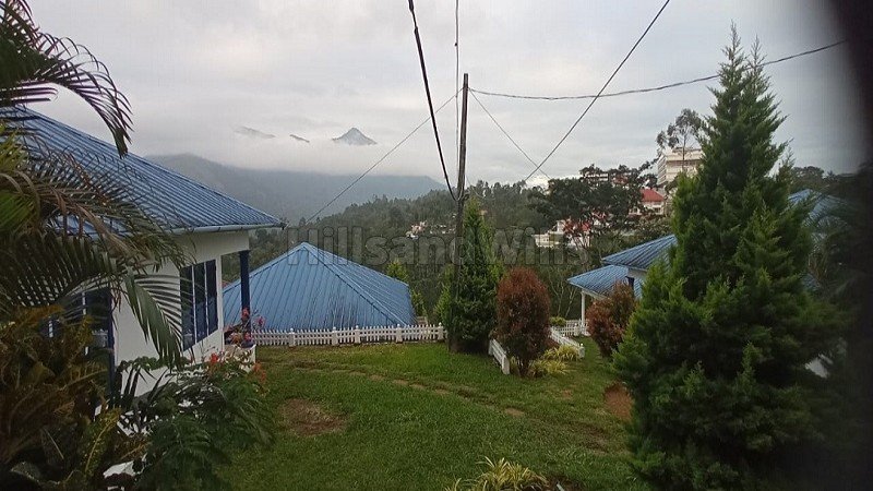 ₹7 Cr | 4100 sq. ft resort for sale  in anachal munnar along with 52 cents land