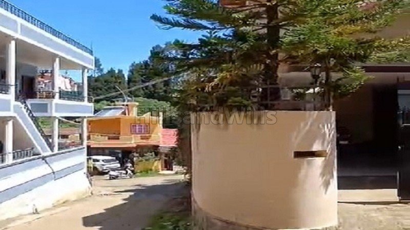 ₹3 Cr | 4bhk  bungalow with lawn & garden for sale in ooty