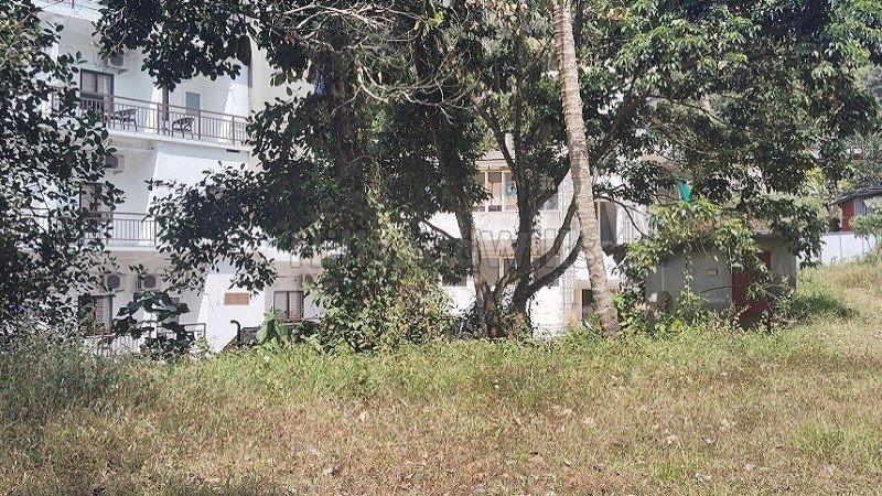 ₹3.40 Cr | 34.2 cents commerical land for sale  in anachal munnar