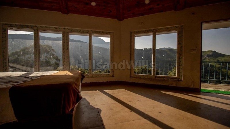 ₹14 Cr | 8bhk cottage for sale in top station munnar