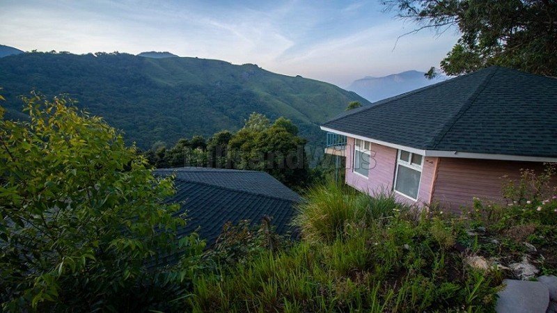 ₹14 Cr | 8bhk cottage for sale in top station munnar