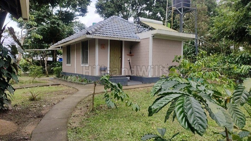 ₹1.30 Cr | 5bhk  riverside farmhouse / homestay for sale  in ponnampet coorg