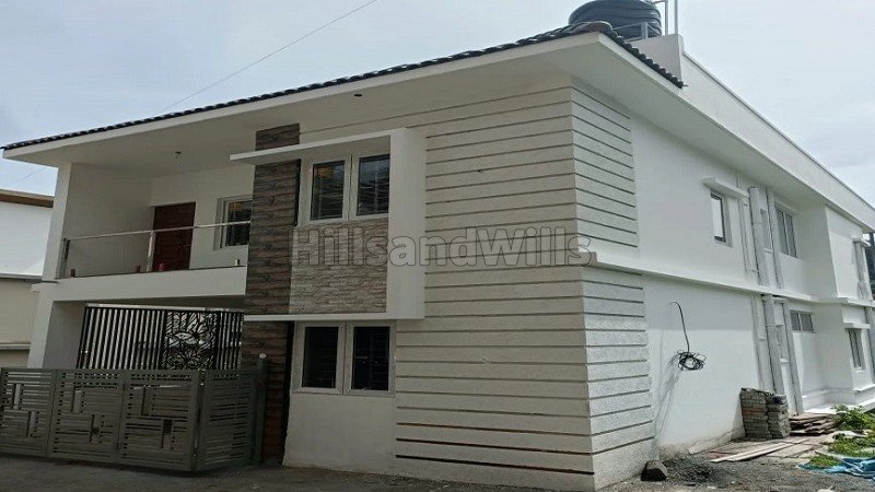 ₹1.60 Cr | 3bhk independent house for sale  in rose garden ooty