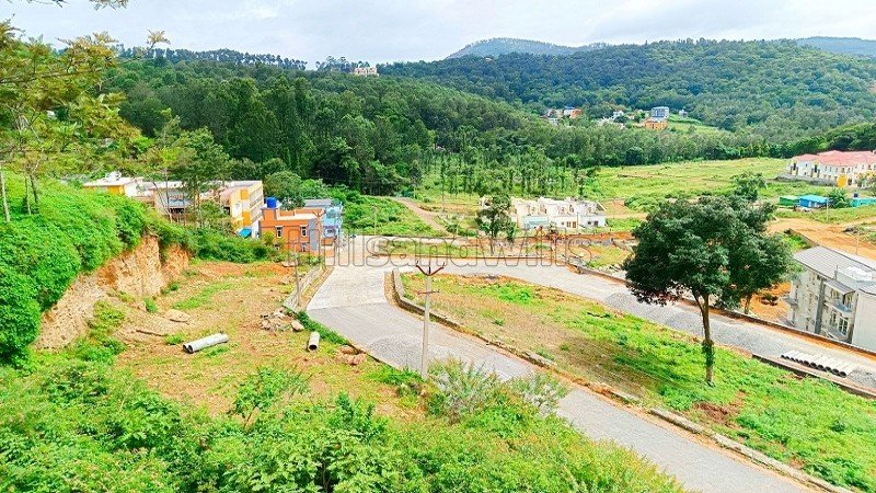 ₹21 Lac | 700 sq.ft. residential plot for sale in pakkoda point main road near main lake yercaud